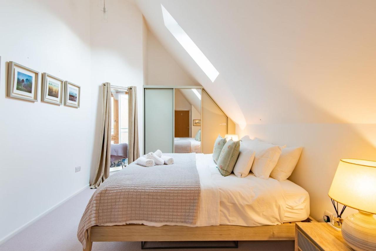 The Loft At Emperor Court By Bloom Stays Canterbury Buitenkant foto
